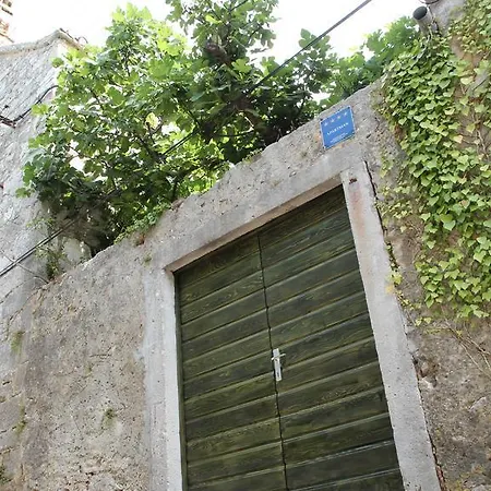 Holiday Authentic Dalmatia